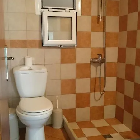 Apartment Dakis Keri