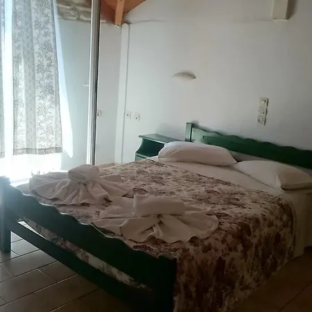 Dakis * Keri
