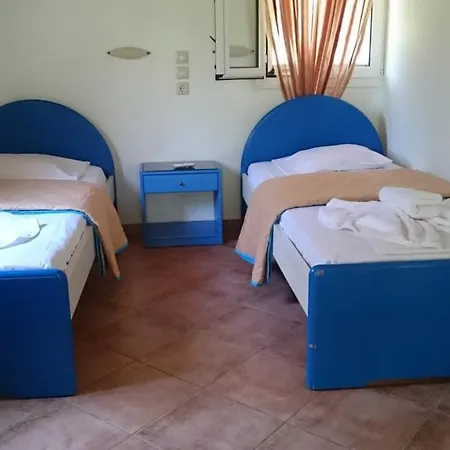 Dakis Lejlighed Keri