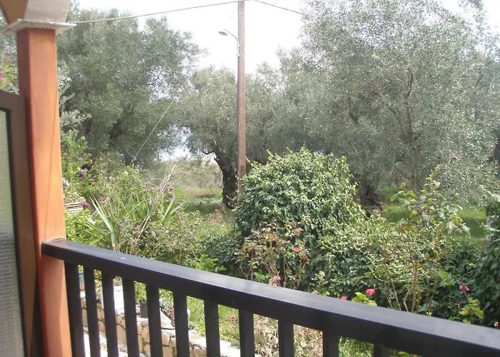 Dakis Апартаменты